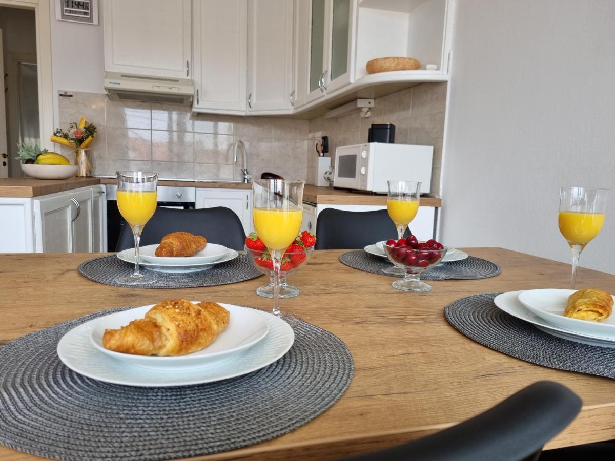 Apartment Lana Split Bagian luar foto