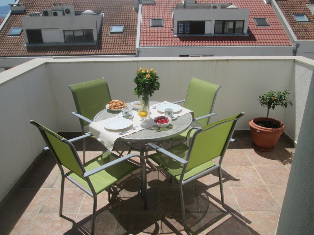 Apartment Lana Split Bagian luar foto